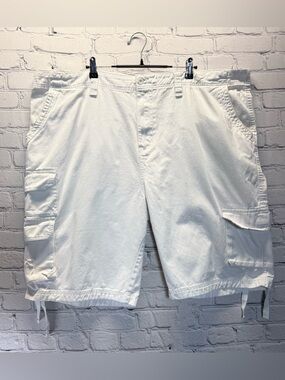 Beverly Hills Polo Club cargo shorts mens Sz 46 mesh lined pockets white